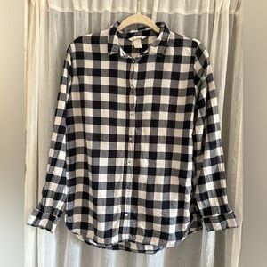 H&M Black and White Plaid Women's Shirt Size 8